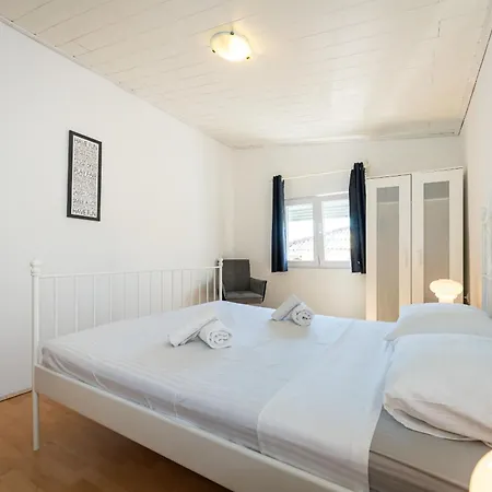 My Dalmatia - Nostromo Apartment Pag Town