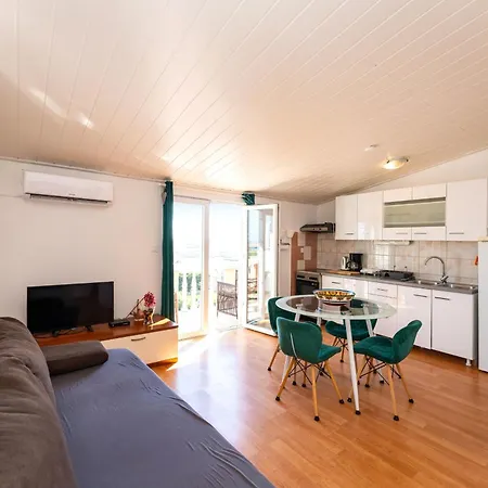 My Dalmatia - Nostromo Apartment Pag Town